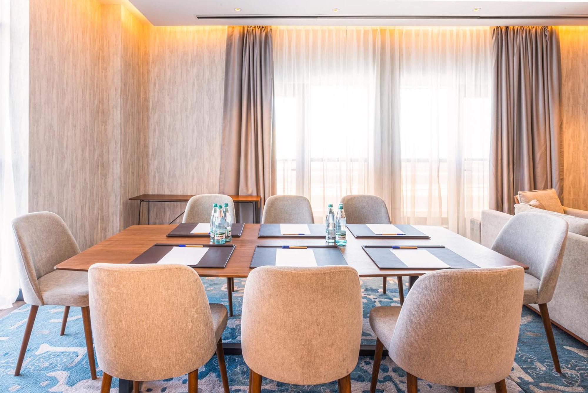 Hilton Garden Inn Samarkand Afrosiyob Bagian luar foto